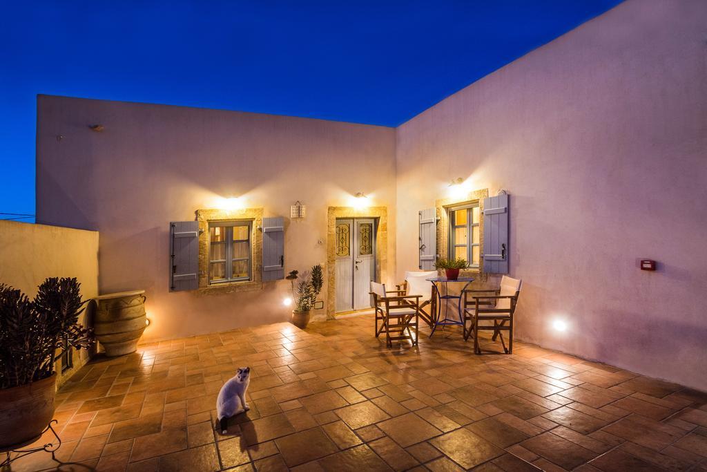 Celestia Traditional Appartement Keramotón